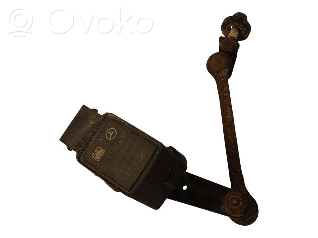 Priekšpusē augstuma sensora svira