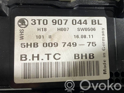 Gaisa kondicioniera / klimata kontroles / salona apsildes vadības bloks (salonā)