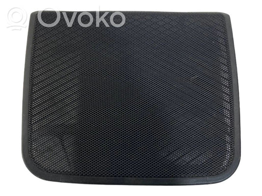 Rear speaker trim