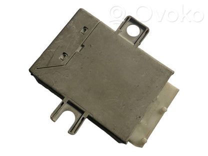 Bagāžnieka pārsega vadības bloks