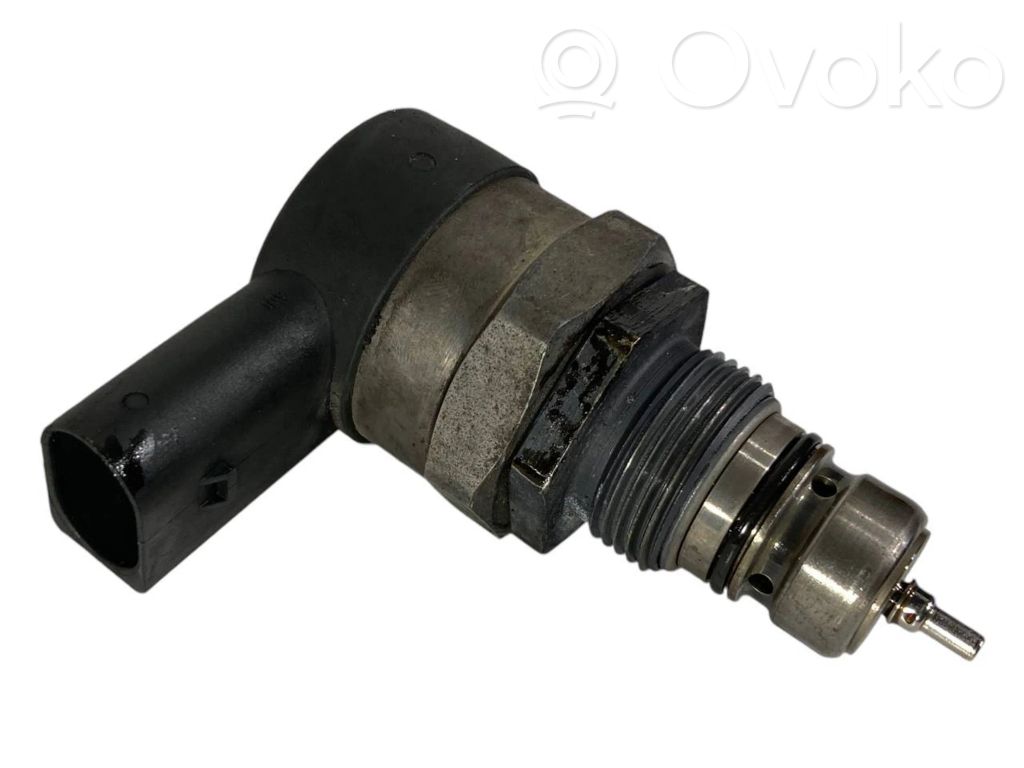 Регулятор давления топлива