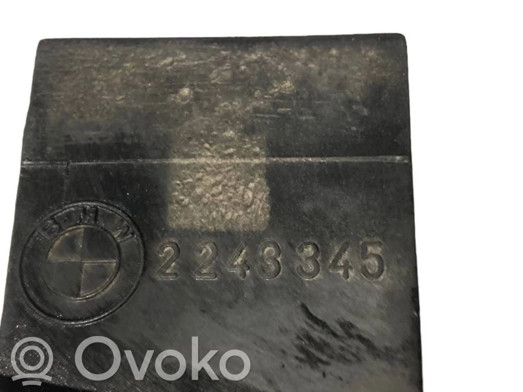 Starpdzesētāja radiators