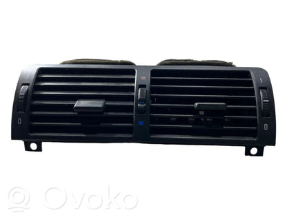 Centrālais gaisa ventilācijas režģis