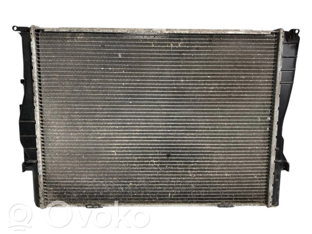 Dzesēšanas šķidruma radiators