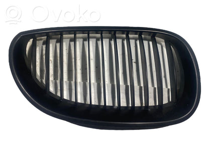 Top grille