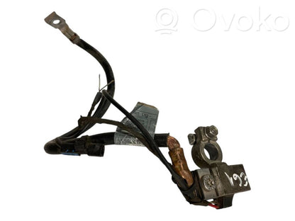 Отрицательный провод (аккумулятор)