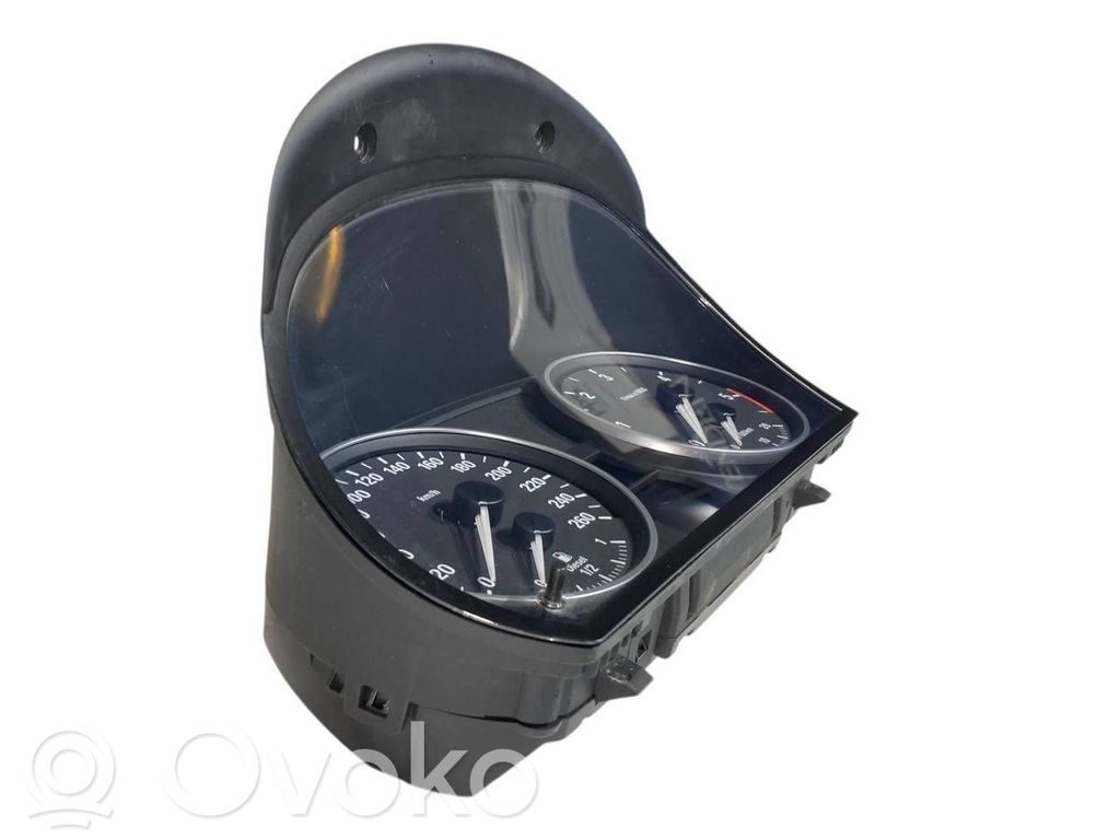 Spidometrs (instrumentu panelī)