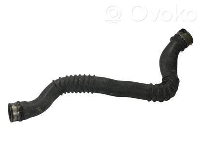 Шланг(и)/труба(ы) интеркулера