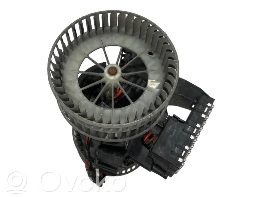 Mazā radiatora ventilators