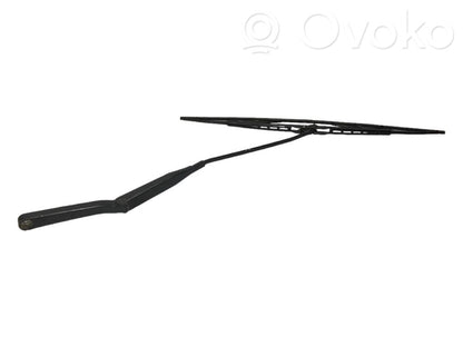 Windshield wiper arm