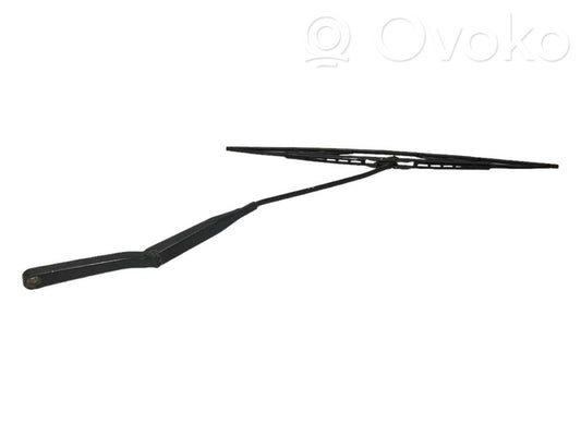Windshield wiper arm