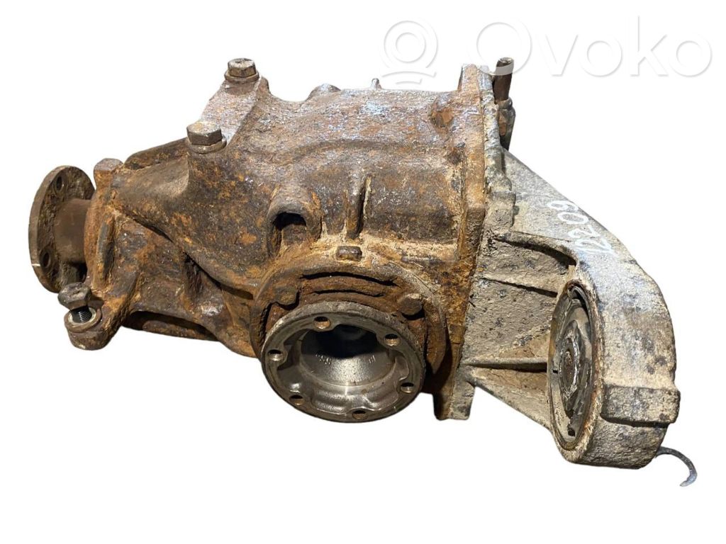 Aizmugurējais reduktors