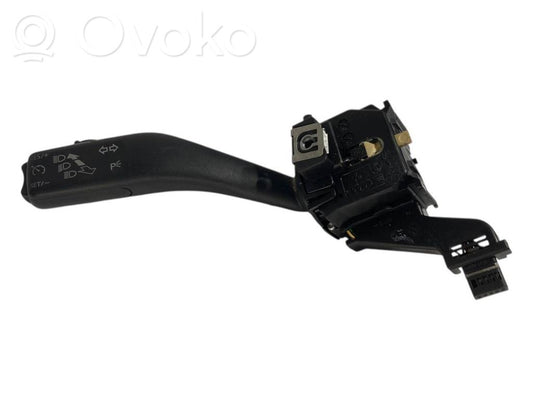 Pagrieziena signālu / lukturu sviria