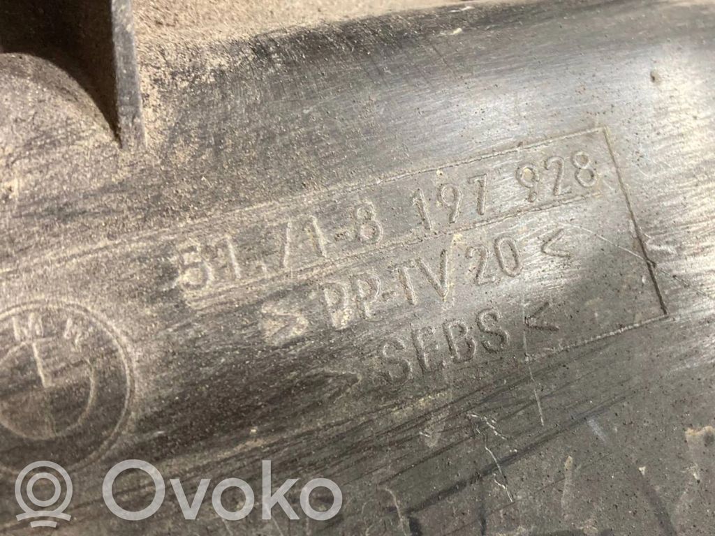 Brake cooling air duct