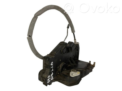 Aizmugurē slēdzene