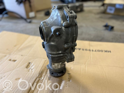 Priekšējais reduktors