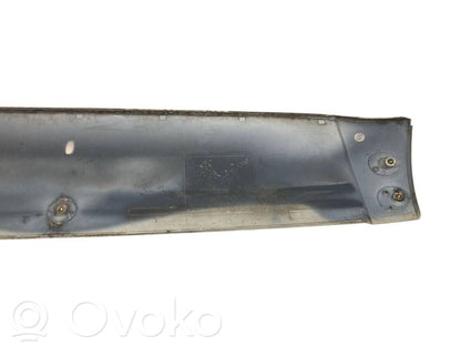 Spoilera aizmugurējais vāks