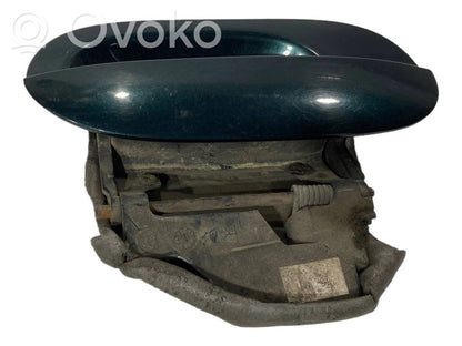 External opening handle