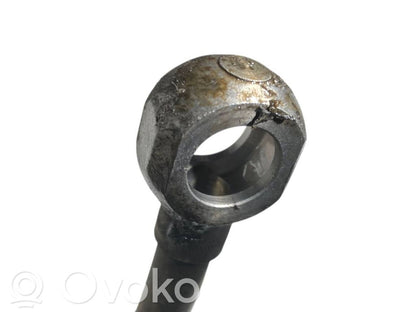 Stūres pastiprinātāja šļūtene (-es) / caurulīte (-es)