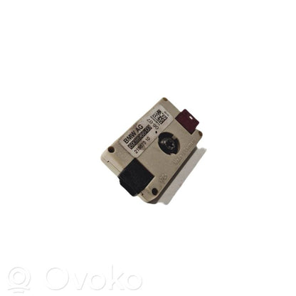 Antenas vadības bloks