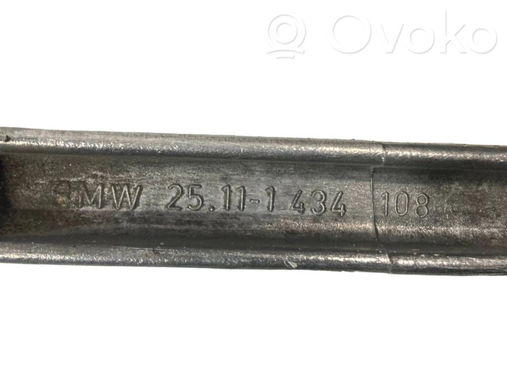 Switching mechanism (sliding mechanism)