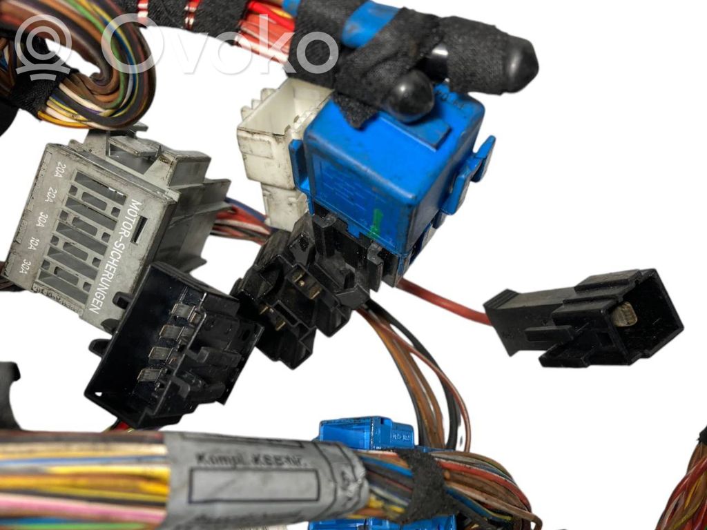 Dzinēja vadu instalācija