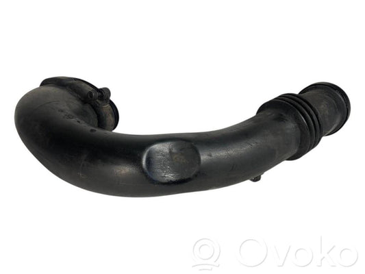 Gaisa caurule uz turbīnu