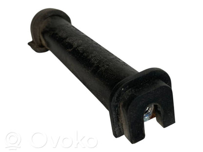 Holder/bracket for external opening handle at the back