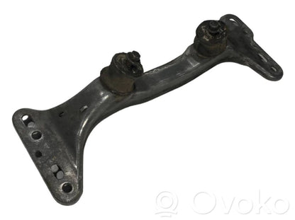 Кронштейн крепления трансмиссии