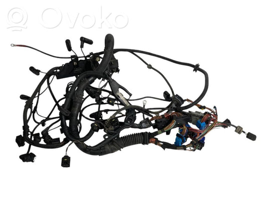 Dzinēja vadu instalācija