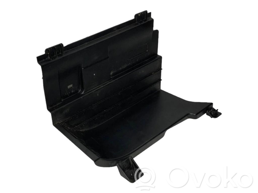 Другой тип декоративной отделки багажника