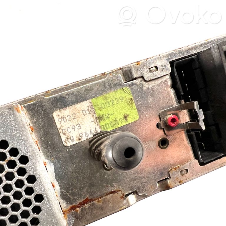 Navigācijas (GPS) vadības bloks