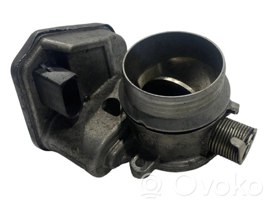 Дроссельный клапан