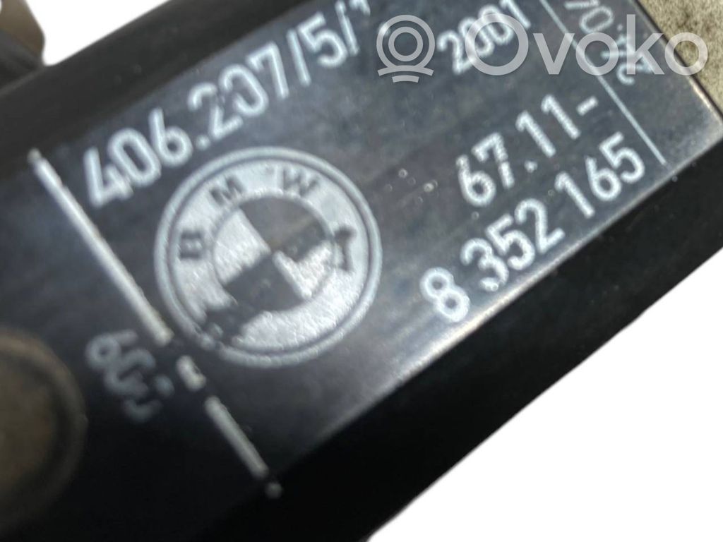 Aizmugurē slēdzene