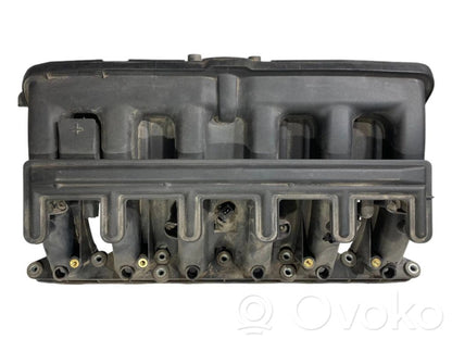 Впускной коллектор