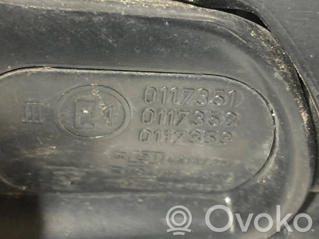 Spogulis (elektriski vadāms)