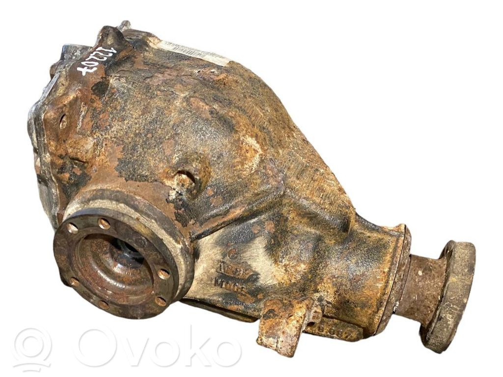 Aizmugurējais reduktors