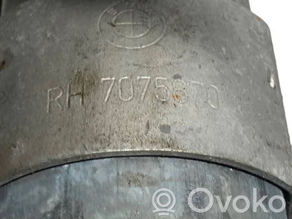 Priekšpusē elektriskā loga pacelšanas mehānisma komplekts