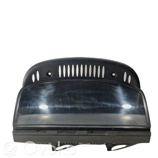 Radio / CD/DVD player / navigation