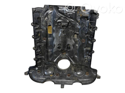 Крышка двигателя (декоративная отделка)