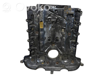 Dzinēja pārsegs (dekoratīva apdare)