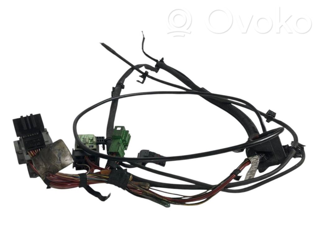 Dzinēja vadu instalācija