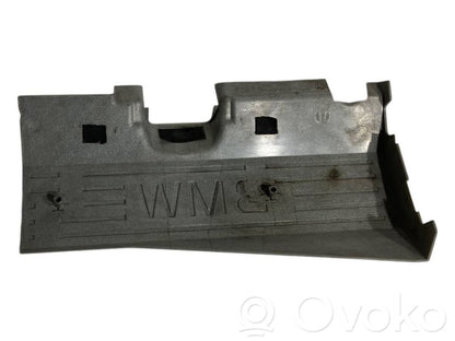 Engine cover (decorative trim)