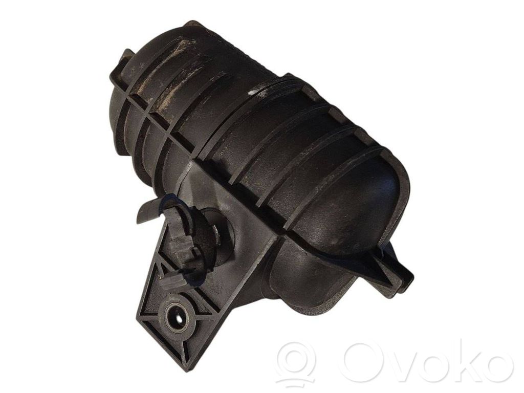 Vakuuma gaisa tilpne