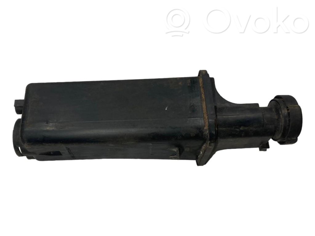 Dzesēšanas šķidruma izplešanās tvertne