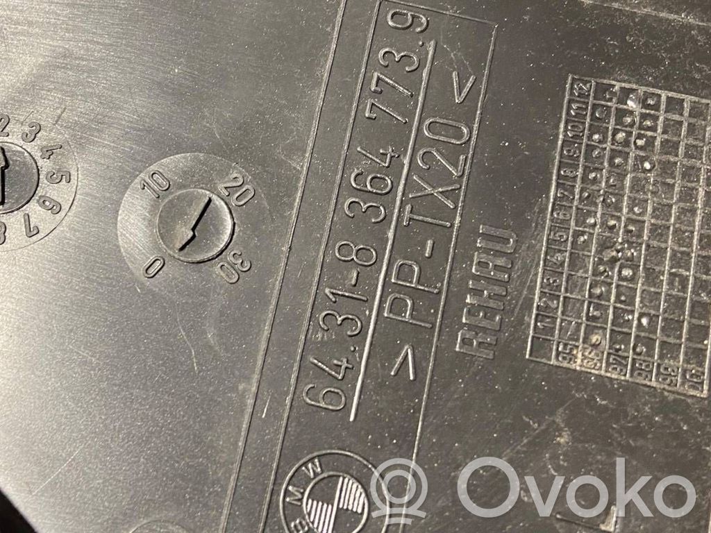 Salona gaisa mezgla plastmasas korpuss