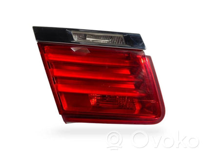 Taillight in the hood