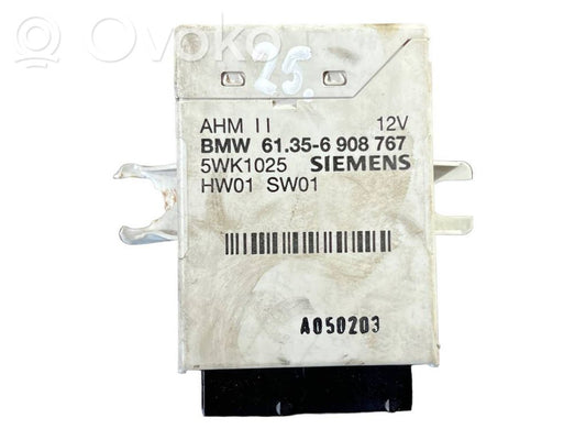 Trailer hitch control unit