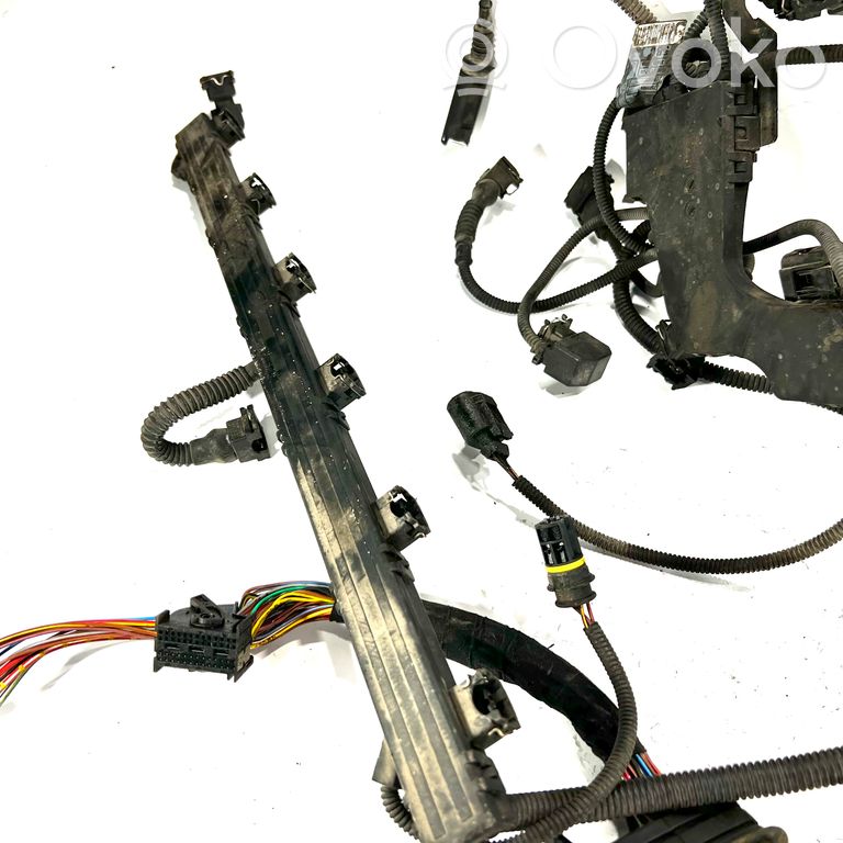 Engine wiring harness