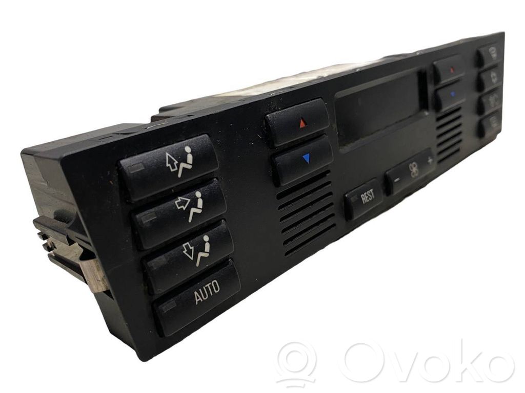 Gaisa kondicioniera / klimata kontroles / salona apsildes vadības bloks (salonā)